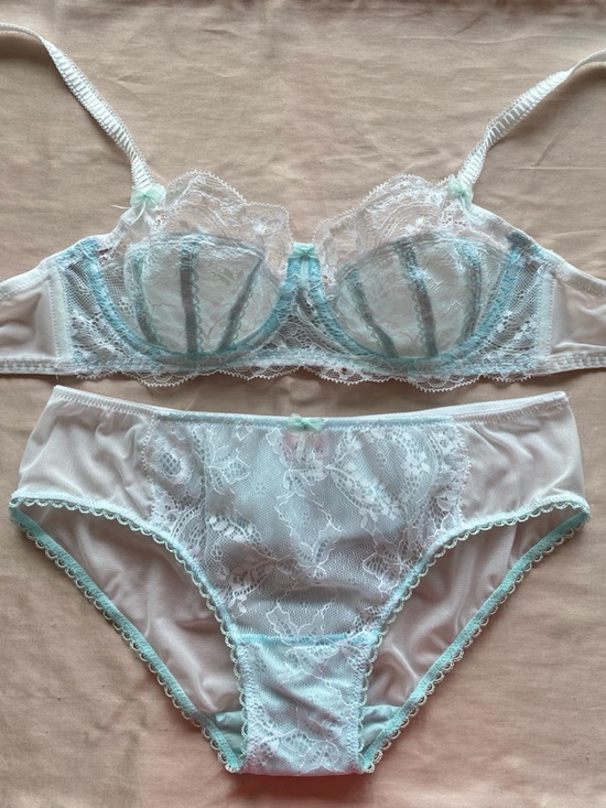 Jezebel Other - Jezebel Sylvia Unlined Sheer Lace Bra in White/Pale Blue 32B, Cheeky Hipster S